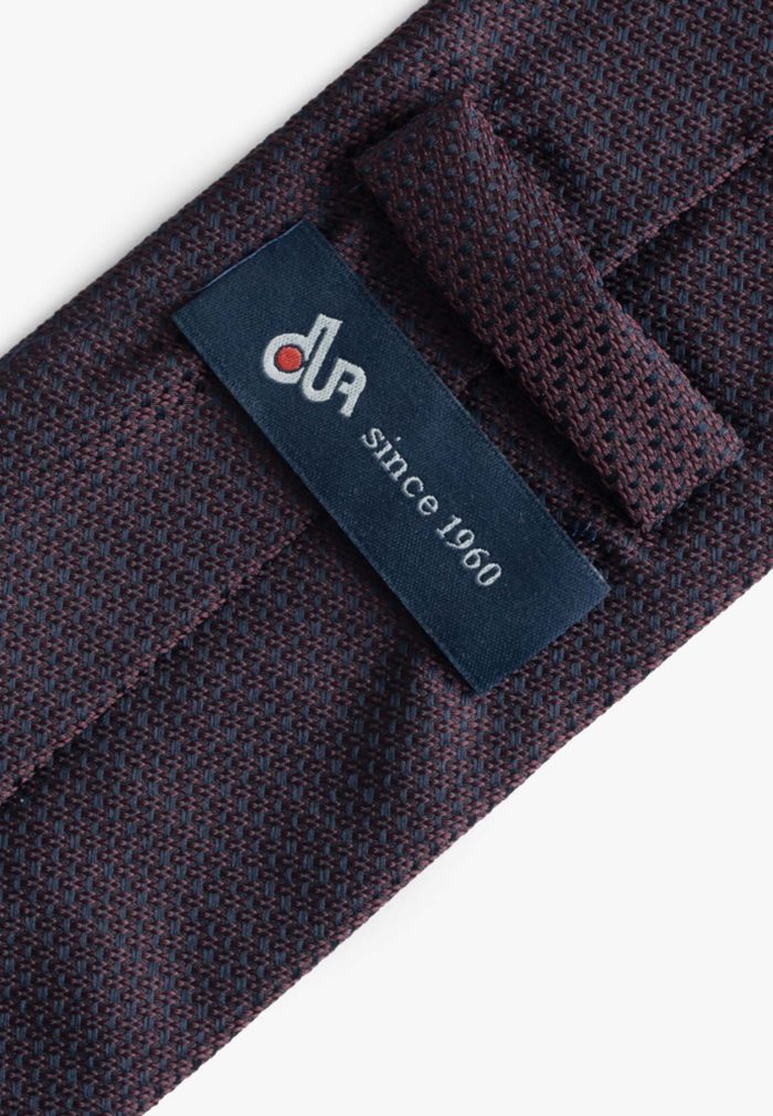 Silk gauze effect bordeaux tie - Image 3
