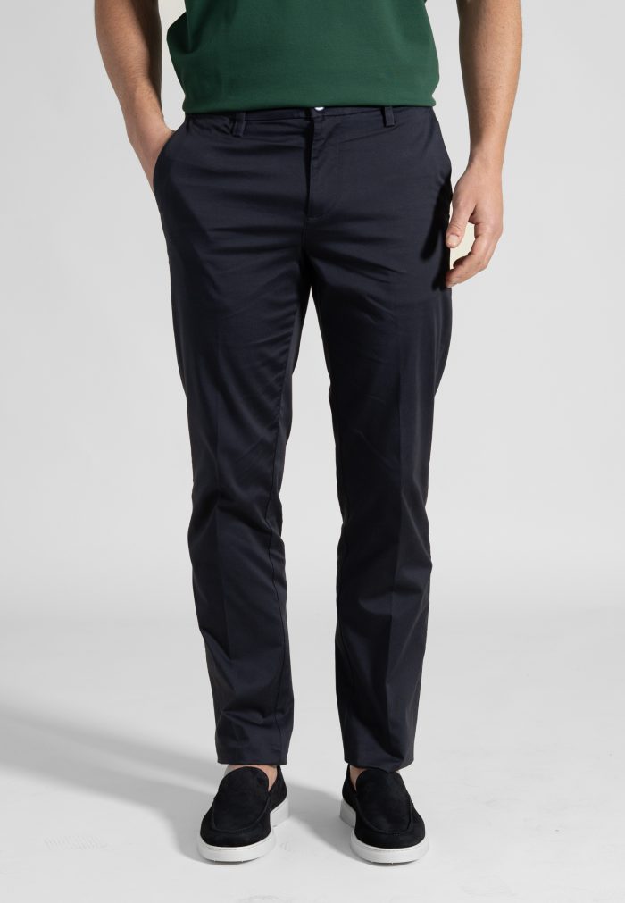Dark Blue Παντελόνι Chino Satin Stretch Κανονική Γραμμή - Image 2