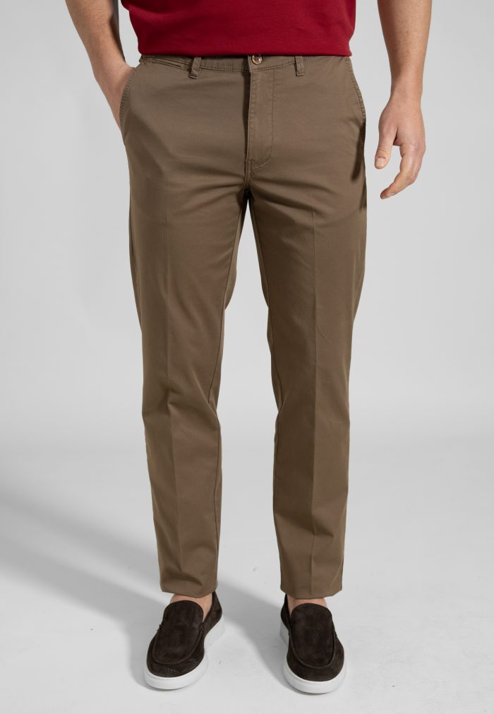 Brown Light gabardine cotton chinos trousers - Image 2