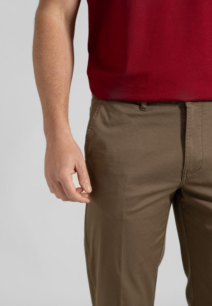Brown Light gabardine cotton chinos trousers - Image 4