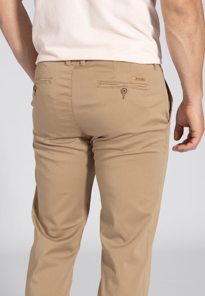 Camel Peach touch cotton chinos trousers regular line - Image 4