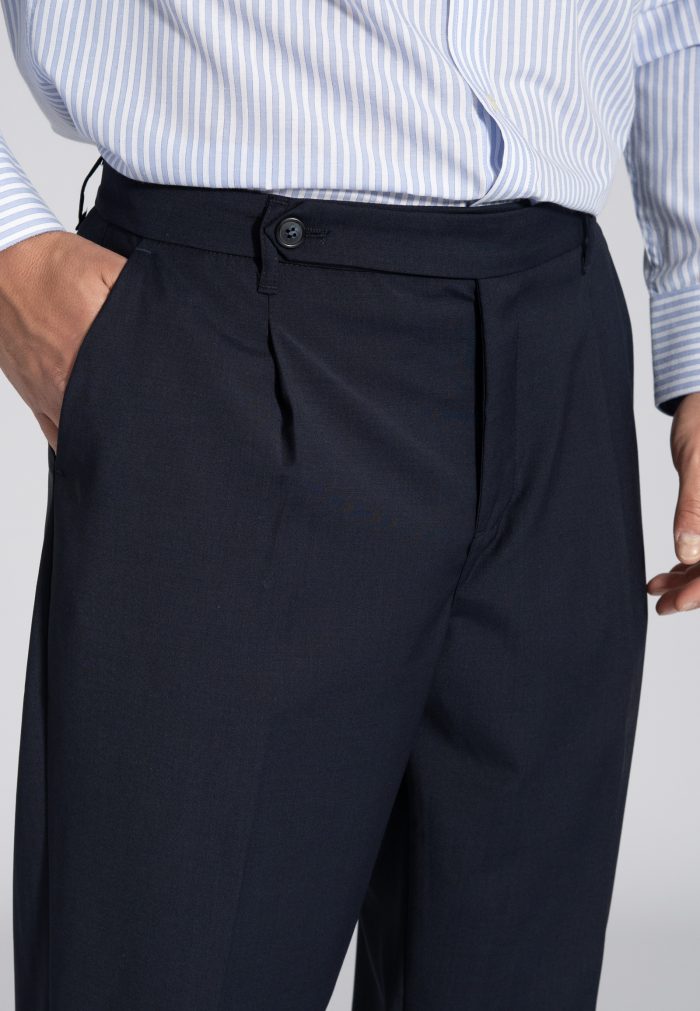 Blue relaxed fit high-waisted pleated trousers - Image 3